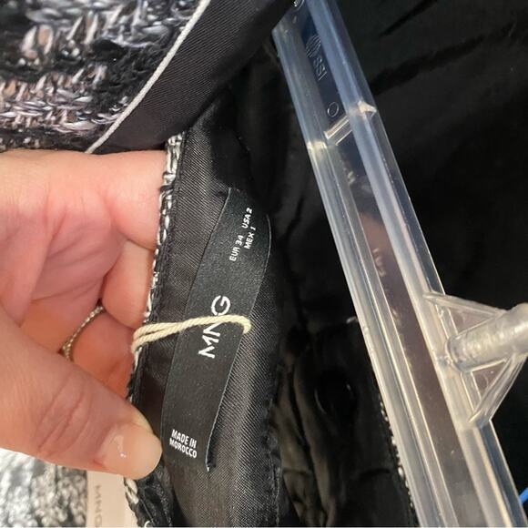 Mango Americana Twee Academia Houndstooth With Brooch Tweed Jacket and Skirt - Picture 11 of 14